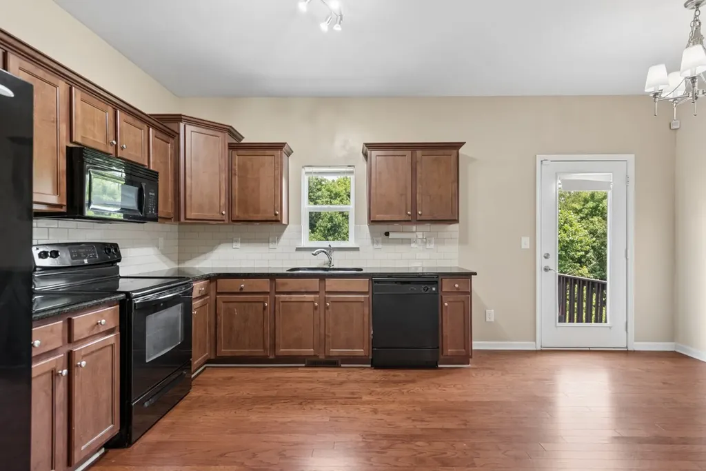 157 Blackpool Drive Antioch TN 37013