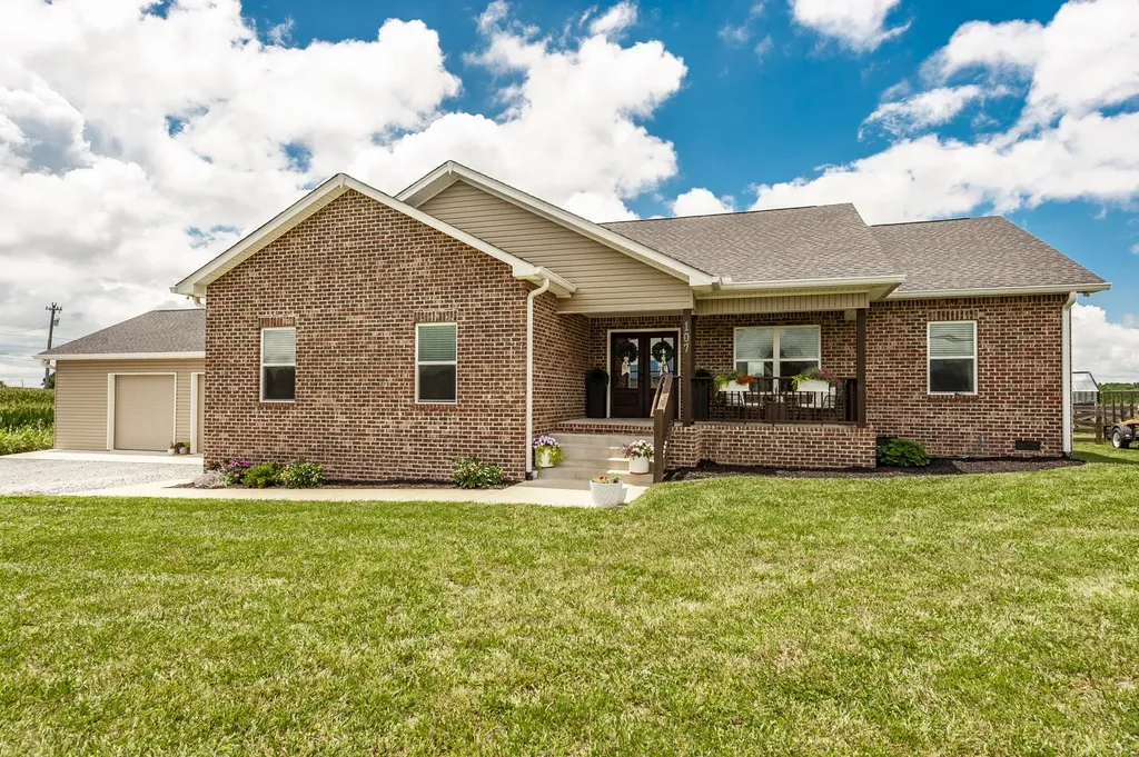 107 Cook Road Portland TN 37148