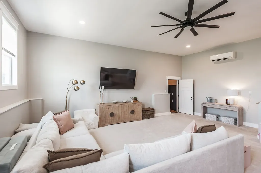107 Cook Road Portland TN 37148