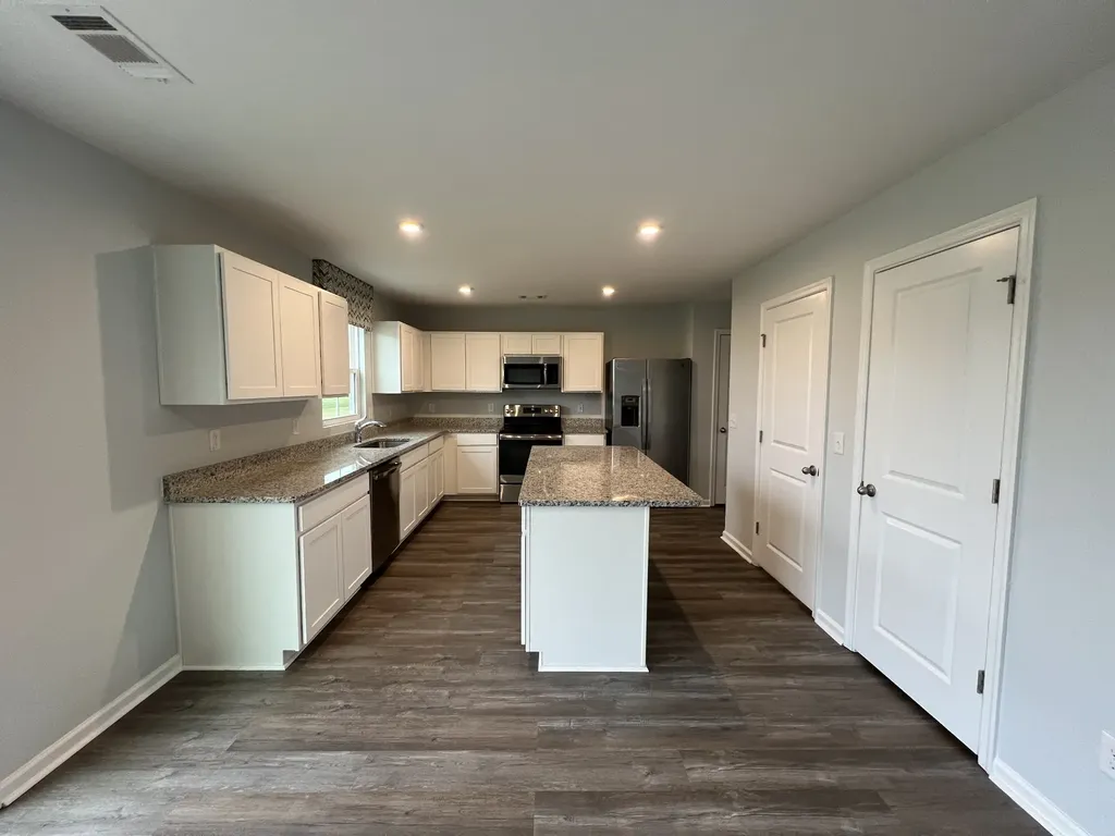 5622 Compass Way Christiana TN 37037