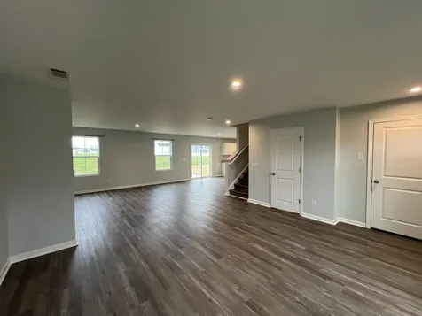 5622 Compass Way Christiana TN 37037