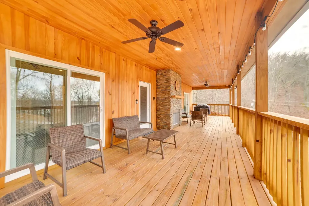 3010 Highwater Road Waverly TN 37185