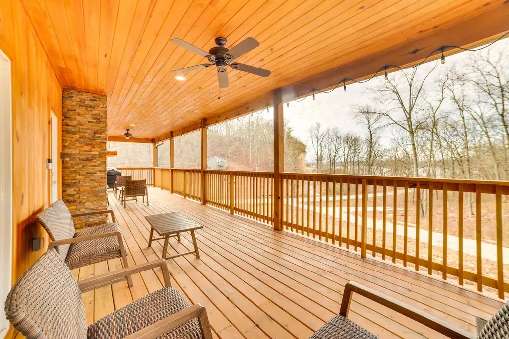 3010 Highwater Road Waverly TN 37185