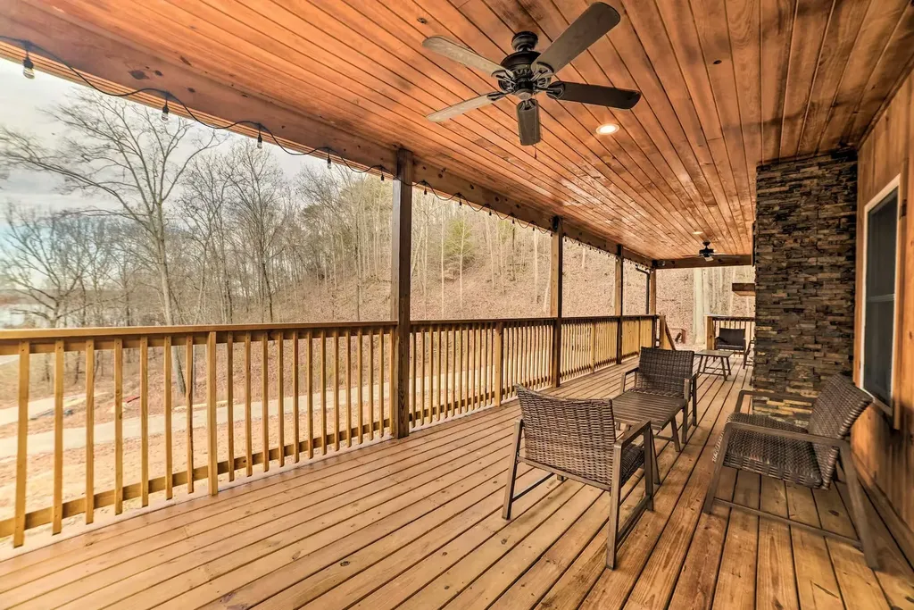 3010 Highwater Road Waverly TN 37185