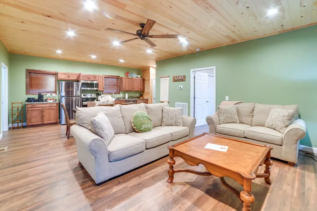 3010 Highwater Road Waverly TN 37185