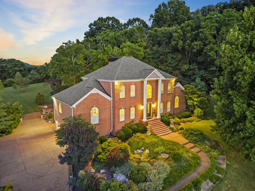 2629 Goose Creek Bypass Franklin TN 37064
