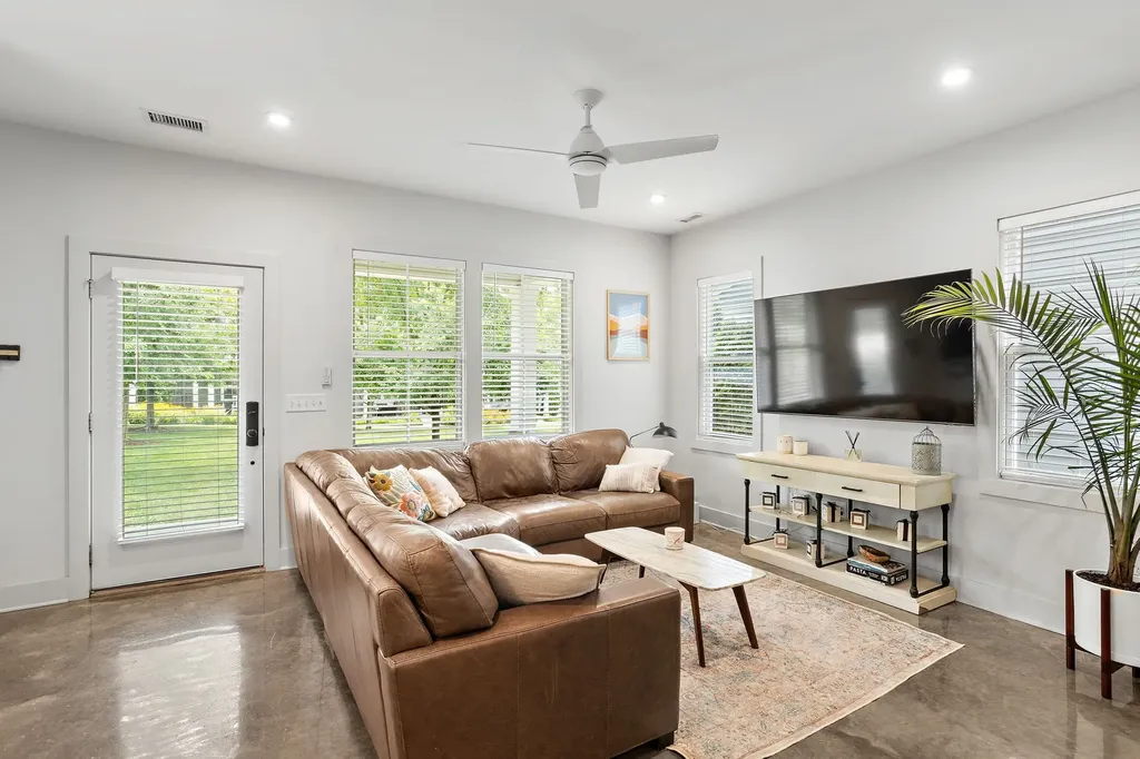 1125 Chester Avenue Nashville TN 37206