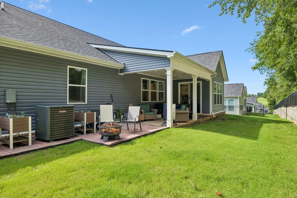 3020 Fernwood Lane Columbia TN 38401