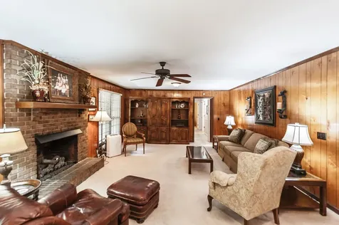 6372 Chickering Circle Nashville TN 37215