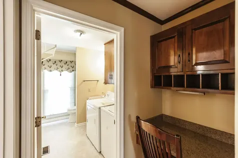 6372 Chickering Circle Nashville TN 37215