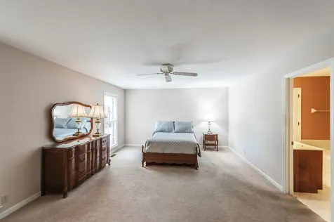6372 Chickering Circle Nashville TN 37215