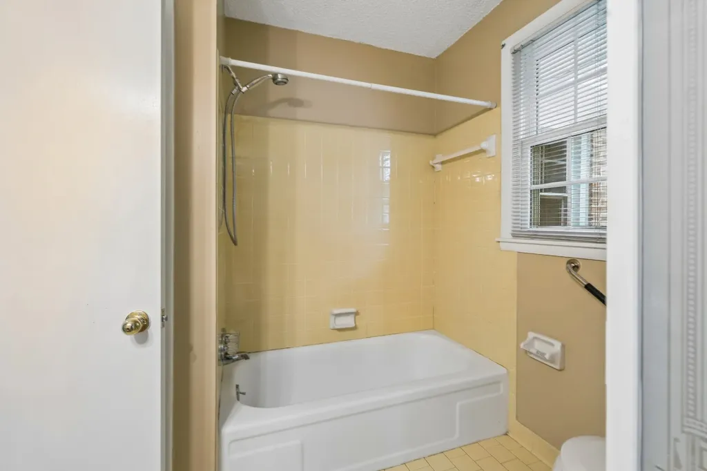 2821 Creekview Drive Nashville TN 37217