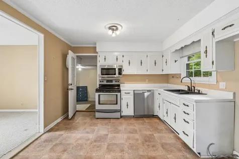 2821 Creekview Drive Nashville TN 37217