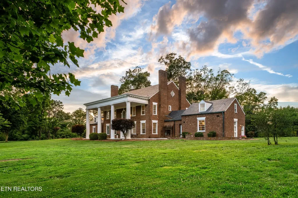 2112 Manor Drive Knoxville TN 37920
