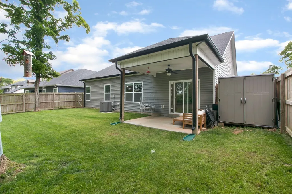1166 Eagles Nest Lane Clarksville TN 37040