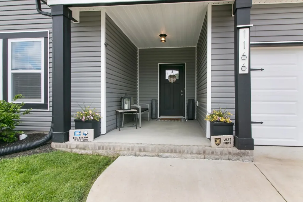 1166 Eagles Nest Lane Clarksville TN 37040