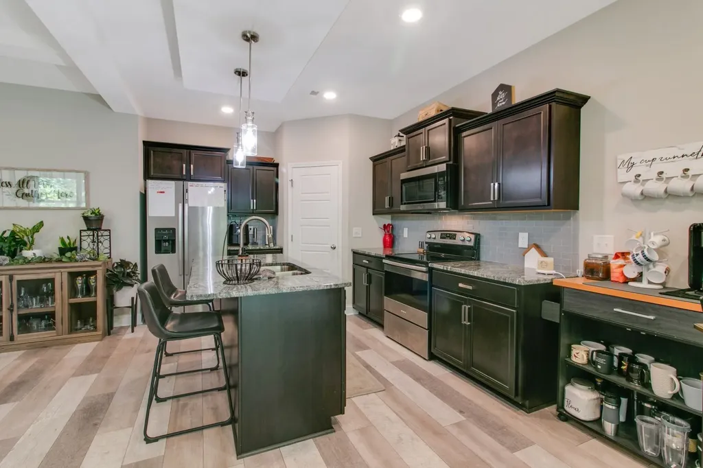 1166 Eagles Nest Lane Clarksville TN 37040