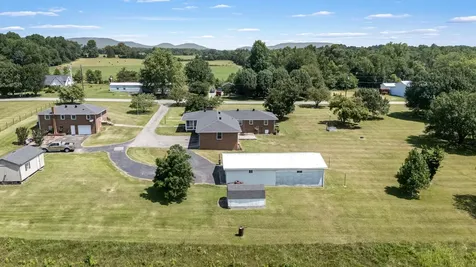 3107 Cherry Springs Road Mcminnville TN 37110