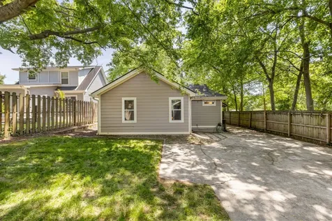 877 Carter Street Nashville TN 37206