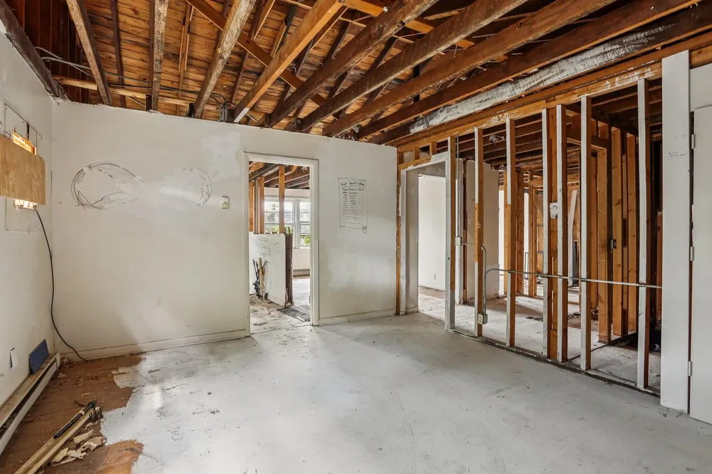 1102 Dew Street Nashville TN 37206