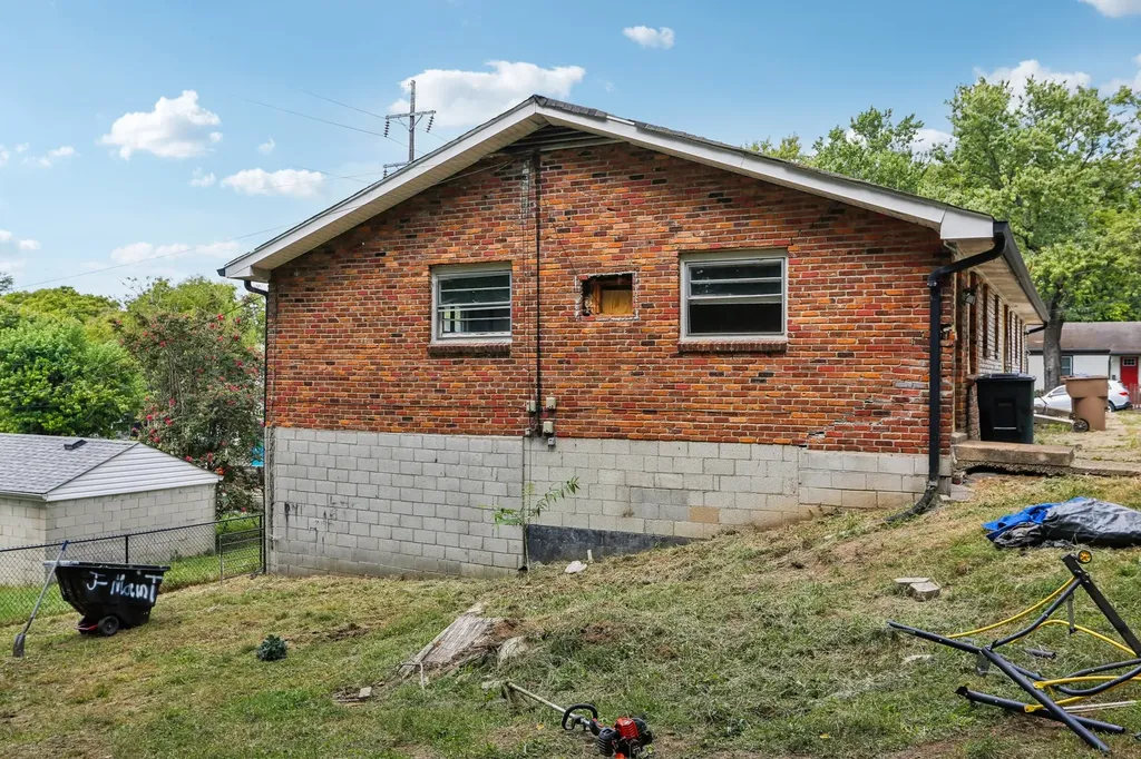 1102 Dew Street Nashville TN 37206