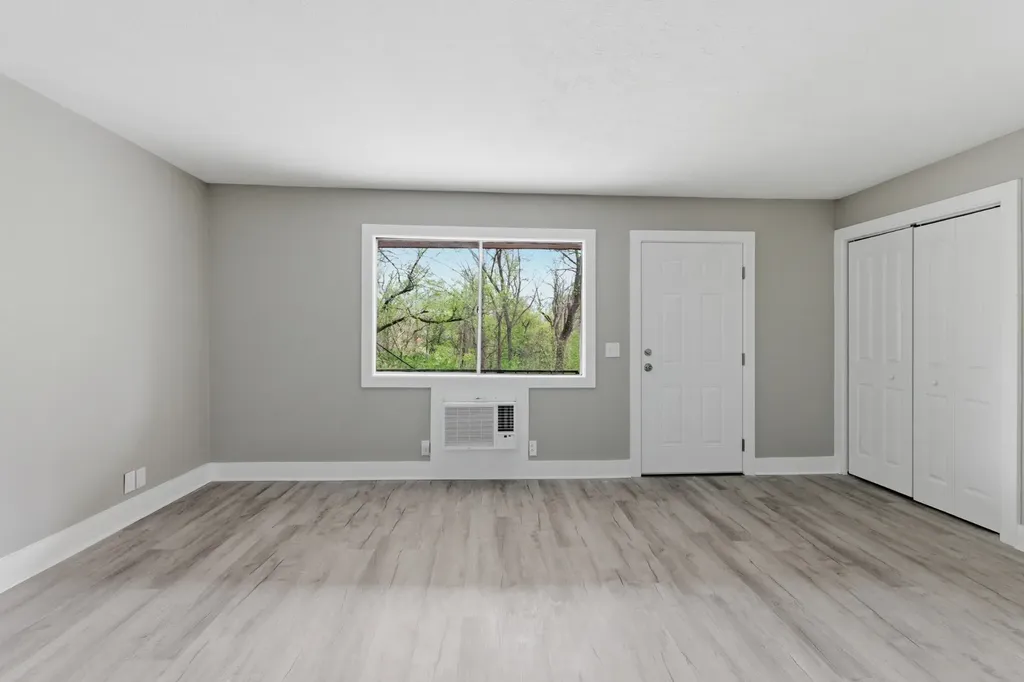 550 Harding Place Nashville TN 37211