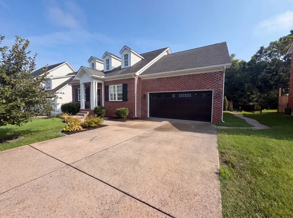 713 Masters Way Mount Juliet TN 37122