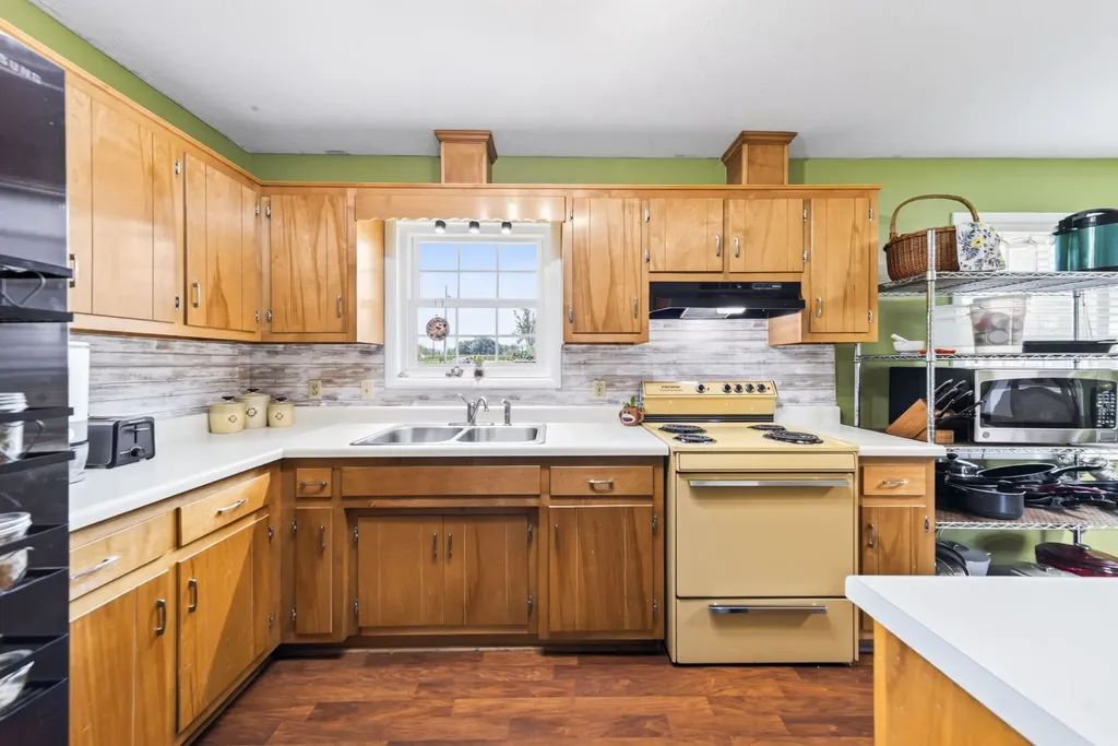 117 Kay Circle Lafayette TN 37083