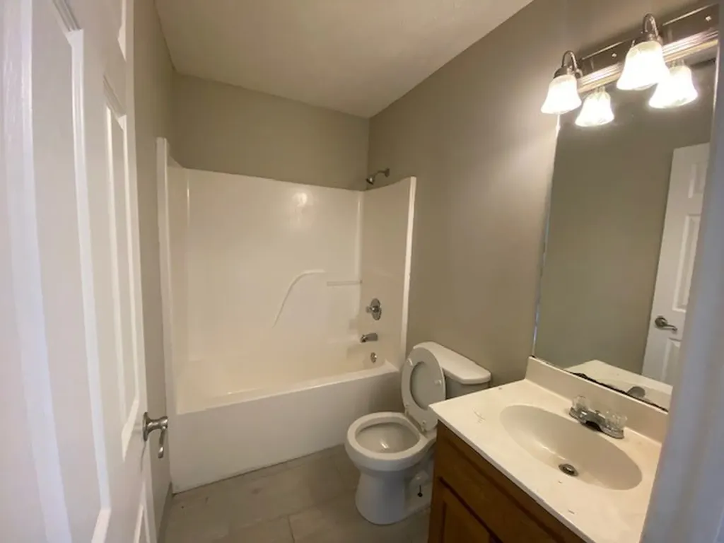302 Fairway Green Shelbyville TN 37160