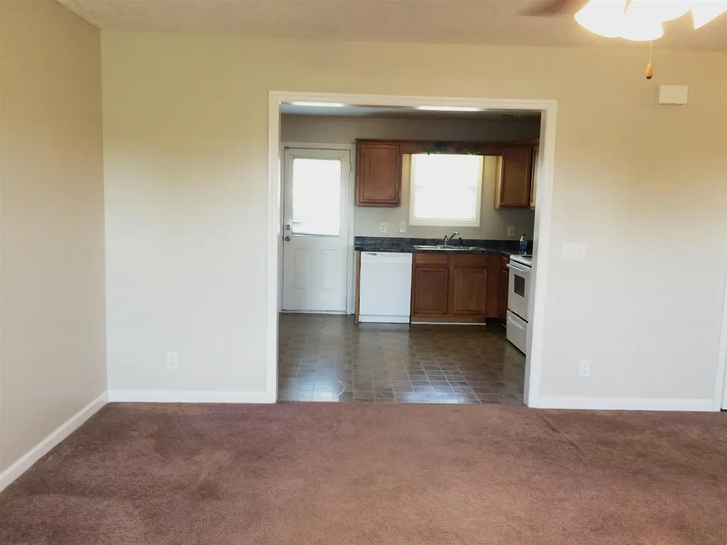 302 Fairway Green Shelbyville TN 37160