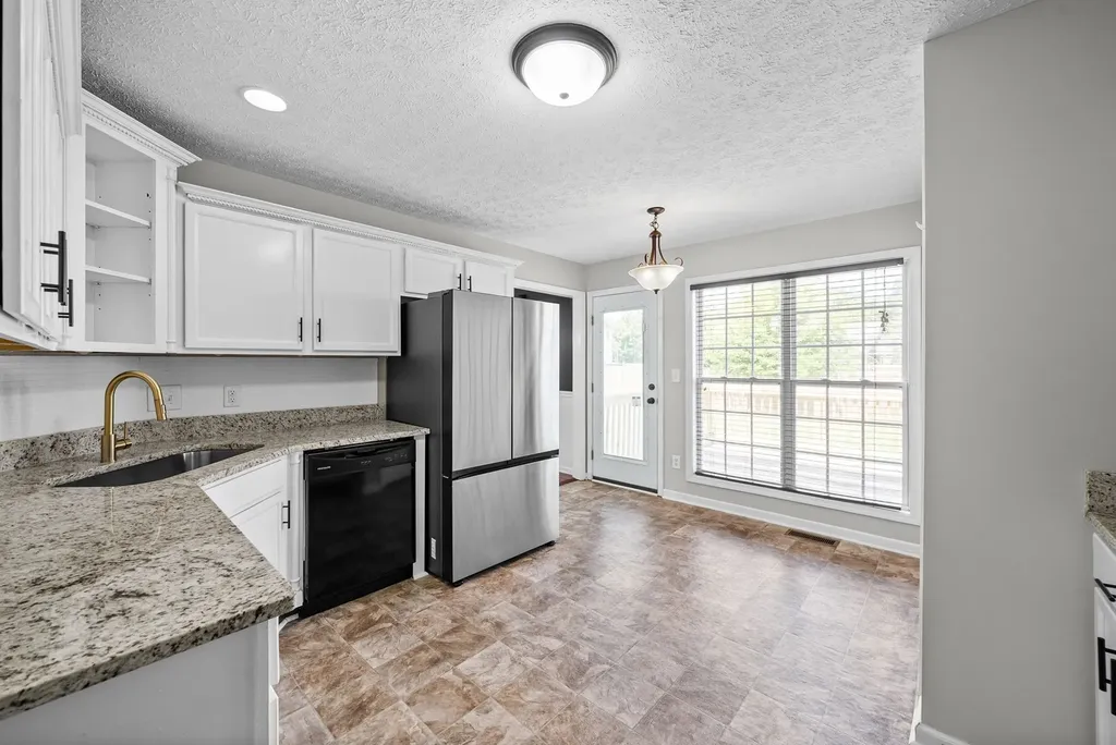 3558 Neena Court Clarksville TN 37042