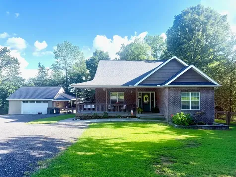 1107 Glendale Drive Dickson TN 37055
