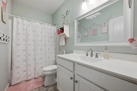 1107 Glendale Drive Dickson TN 37055