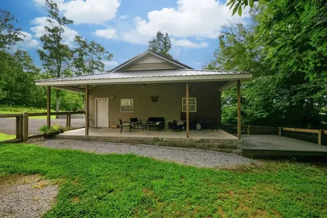 1107 Glendale Drive Dickson TN 37055