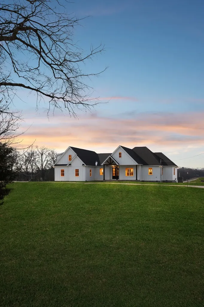 213 Jack Pickle Road Lewisburg TN 37091