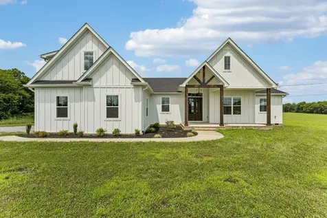 213 Jack Pickle Road Lewisburg TN 37091