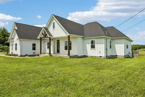 213 Jack Pickle Road Lewisburg TN 37091