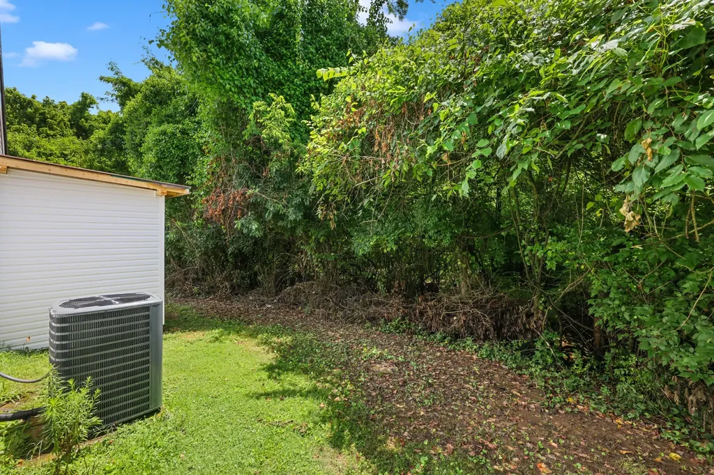936 Santa Maria Cove Madison TN 37115