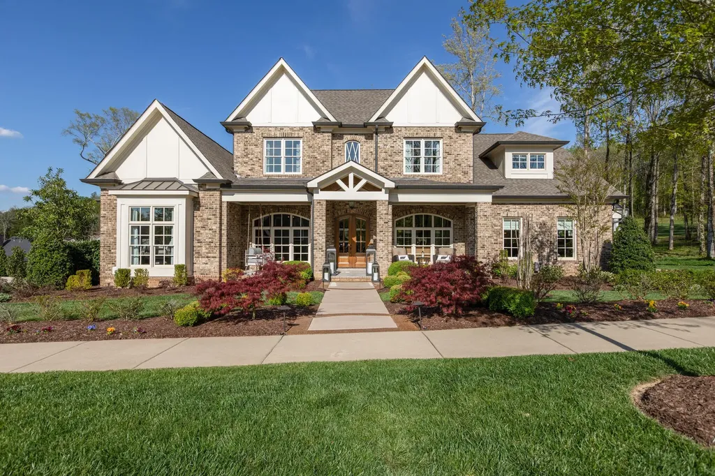 8472 Heirloom Boulevard College Grove TN 37046