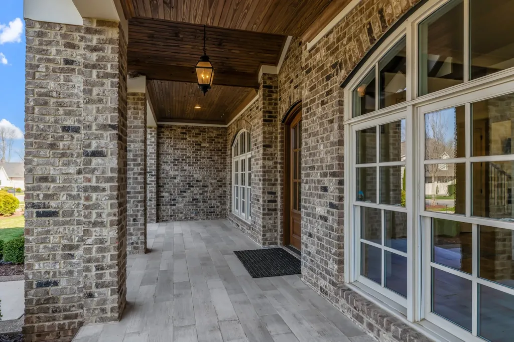 8472 Heirloom Boulevard College Grove TN 37046
