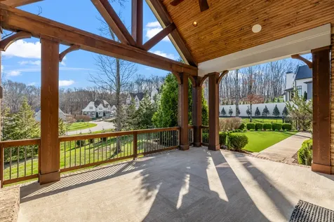 8472 Heirloom Boulevard College Grove TN 37046