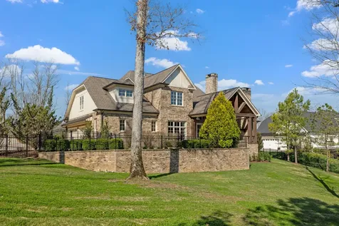 8472 Heirloom Boulevard College Grove TN 37046