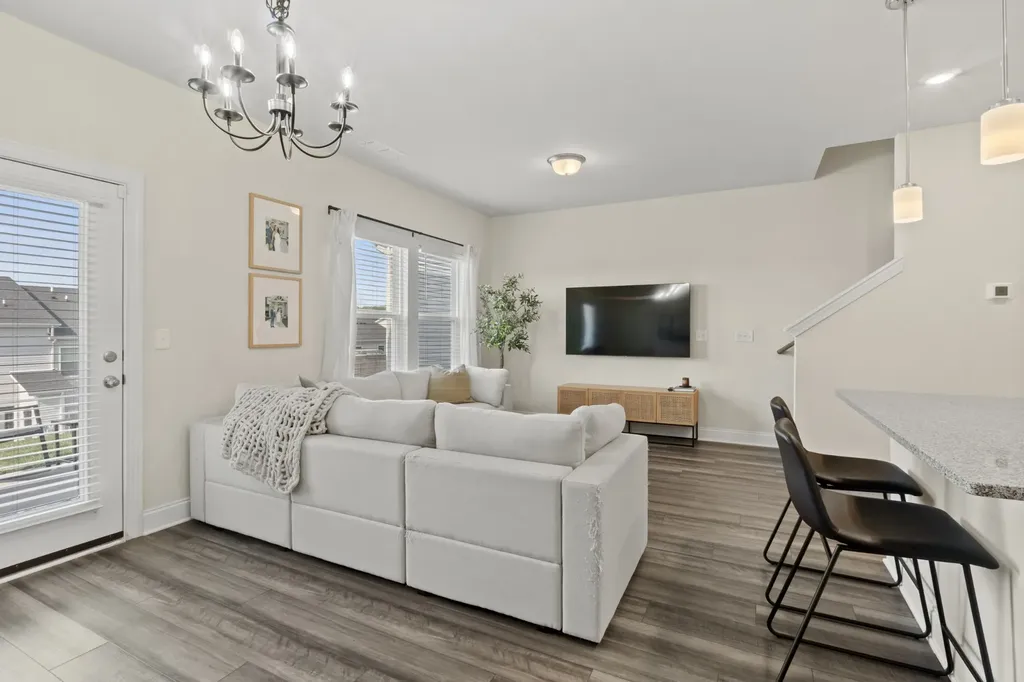 4511 Skywood Lane Nashville TN 37207