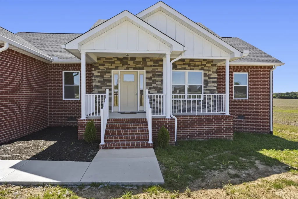 6265 Mcminnville Highway Smithville TN 37166