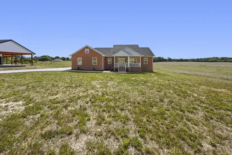 6265 Mcminnville Highway Smithville TN 37166