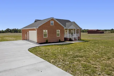 6265 Mcminnville Highway Smithville TN 37166