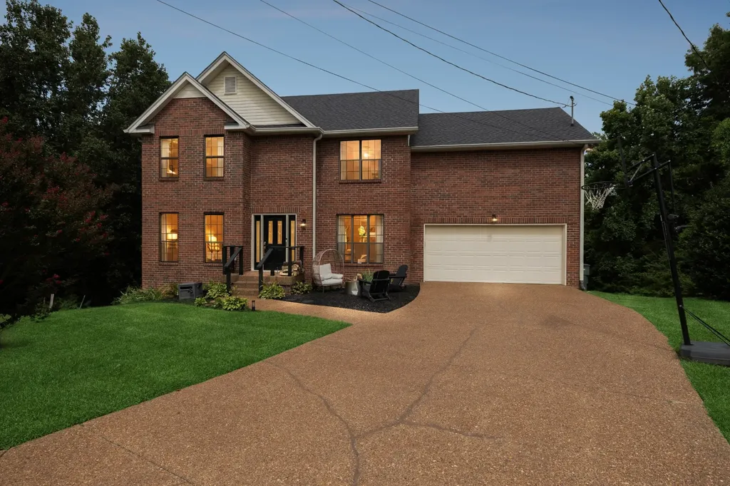 108 Woodfield Court Nashville TN 37211