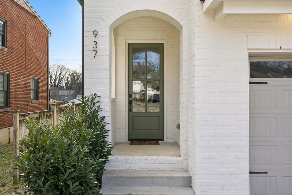 937 Woodmont Boulevard Nashville TN 37204