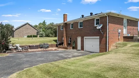3129 Cherry Springs Road Mcminnville TN 37110