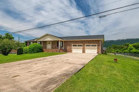 169 Turner Avenue Jasper TN 37347